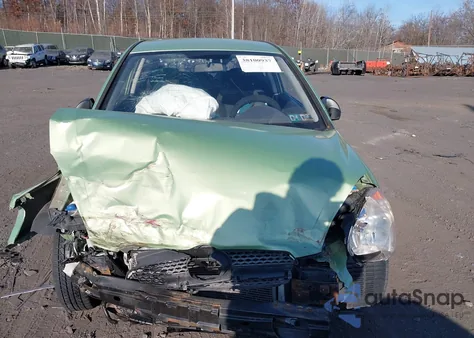 2009 Hyundai Accent Gs z USA, uszkodzony, nr VIN KMHCM36C99U114195